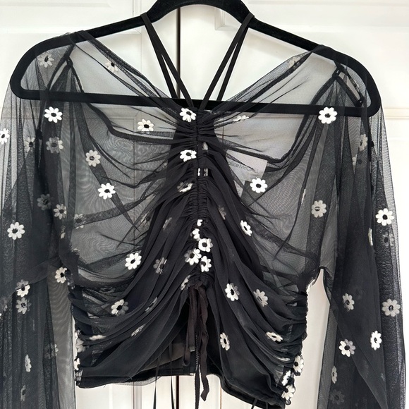 Alice McCall “The One” Black and Floral Rucched Top - Picture 7 of 16